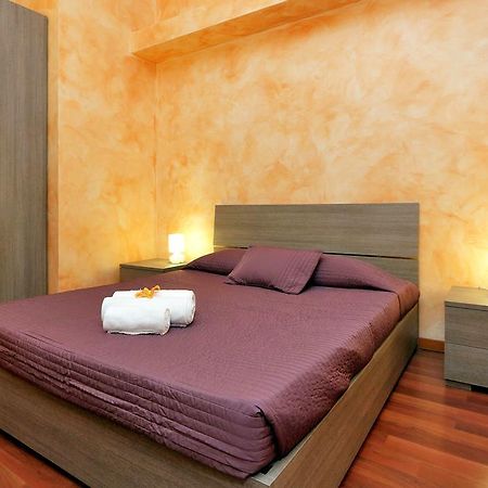Апартаменты Lucky Domus Esquilino Рим Номер фото