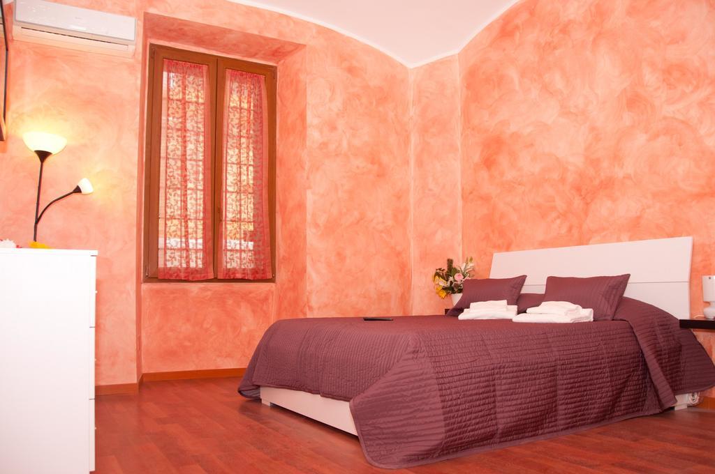 Апартаменты Lucky Domus Esquilino Рим Номер фото