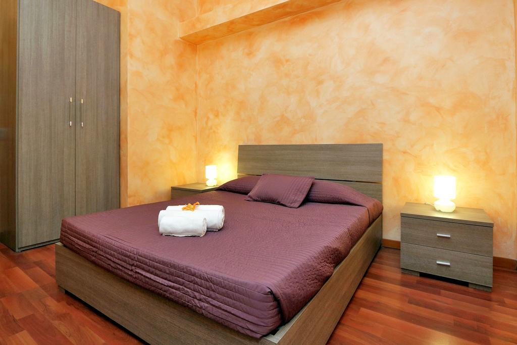 Апартаменты Lucky Domus Esquilino Рим Номер фото